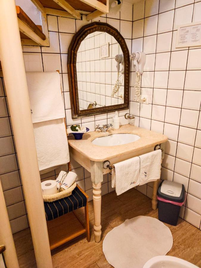 Nari Bed&Breakfast Gaeta Bagian luar foto