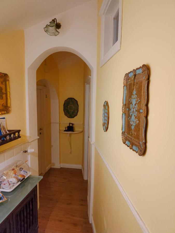 Nari Bed&Breakfast Gaeta Bagian luar foto