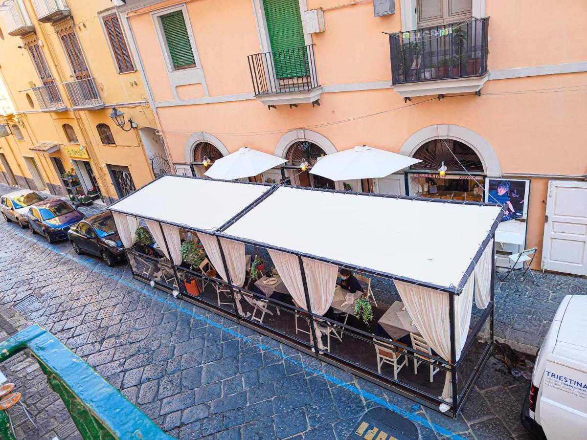 Nari Bed&Breakfast Gaeta Bagian luar foto